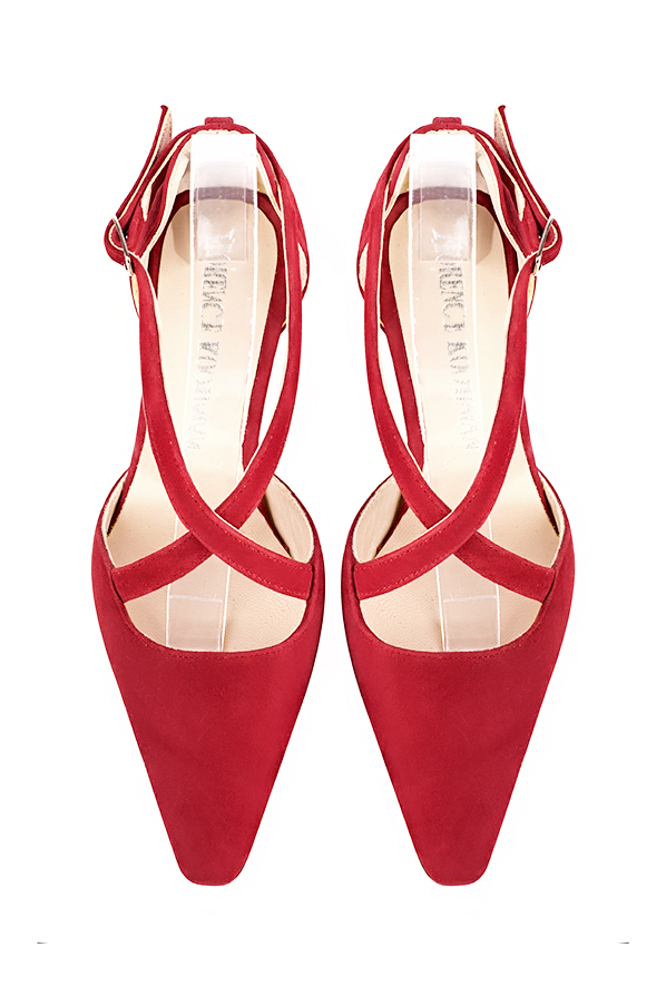 Women's cardinal red open side dress shoes, with crossed straps. Tapered toe. Low kitten heels - Top view